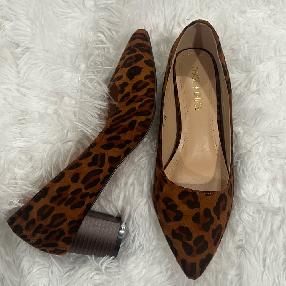 Brand New! Never Worn! Chase & Chloe Leopard heels